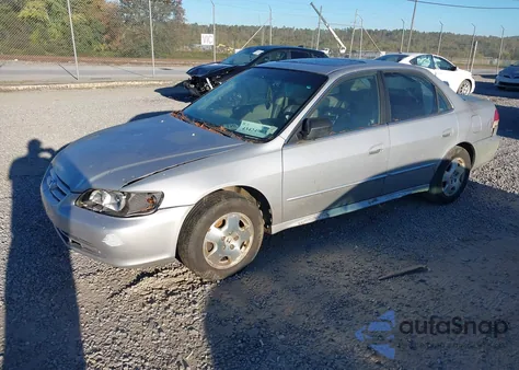 2002 Honda Accord 3.0 Ex из США, поврежденный, VIN 1HGCG16582A078395